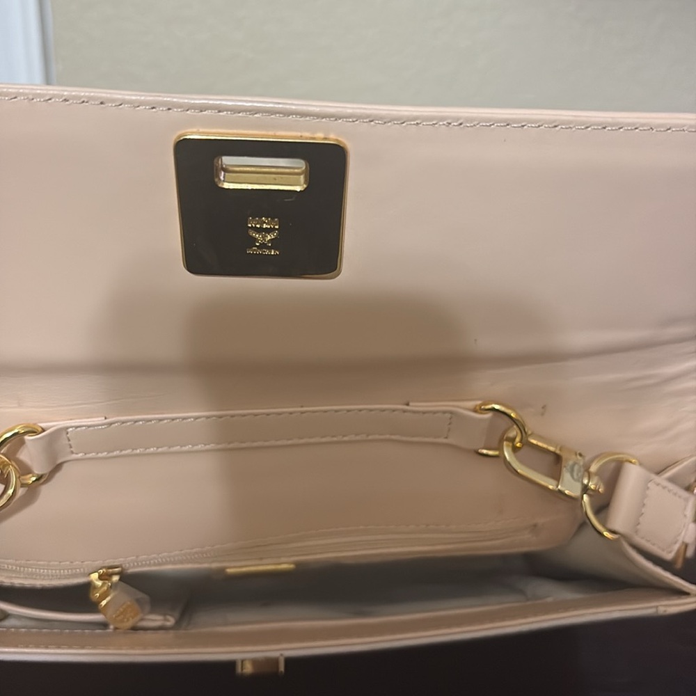 MCM Beige and Gold Women's Bag - Picture 4 of 7